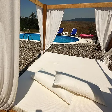 Edi Hébergement de vacances *
